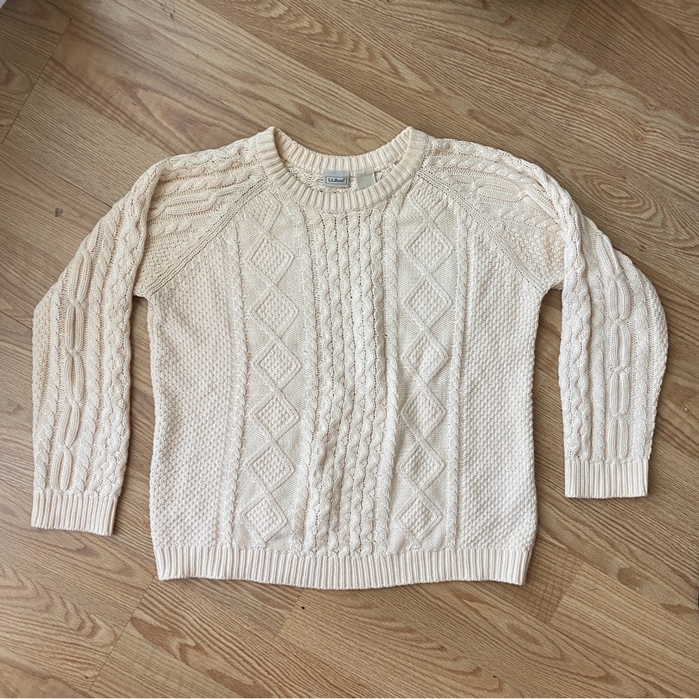 Vintage LL Bean Elegant Cream Cable Knit Sweater